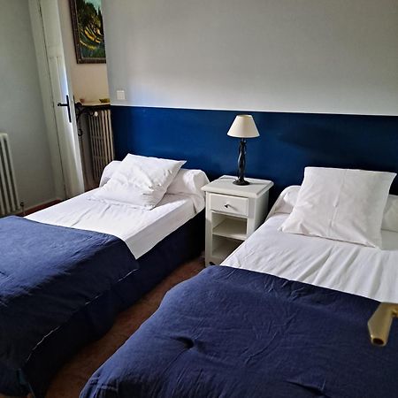 Bastide St Joseph Apartment Eyguieres Bagian luar foto