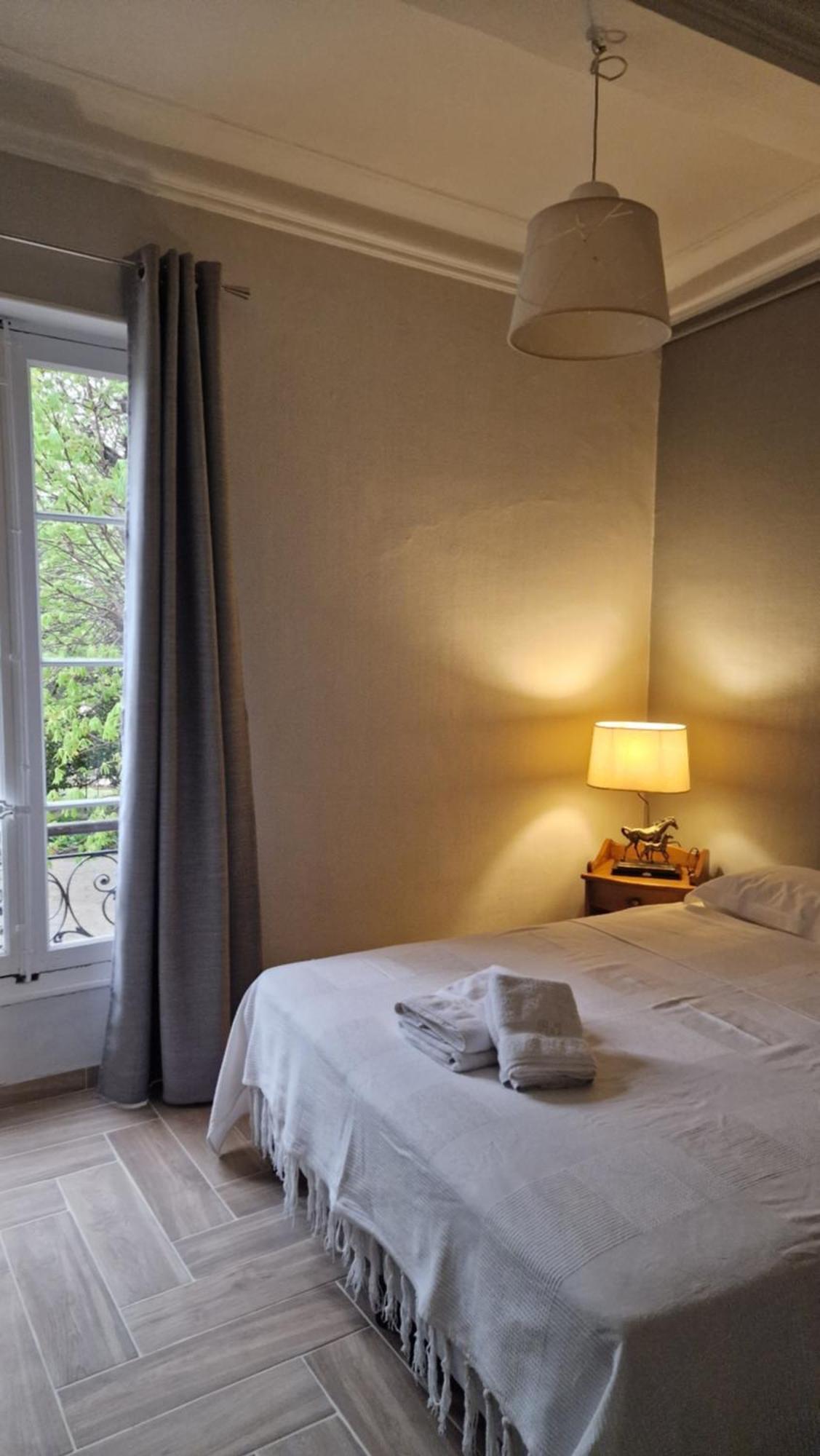 Bastide St Joseph Apartment Eyguieres Bagian luar foto